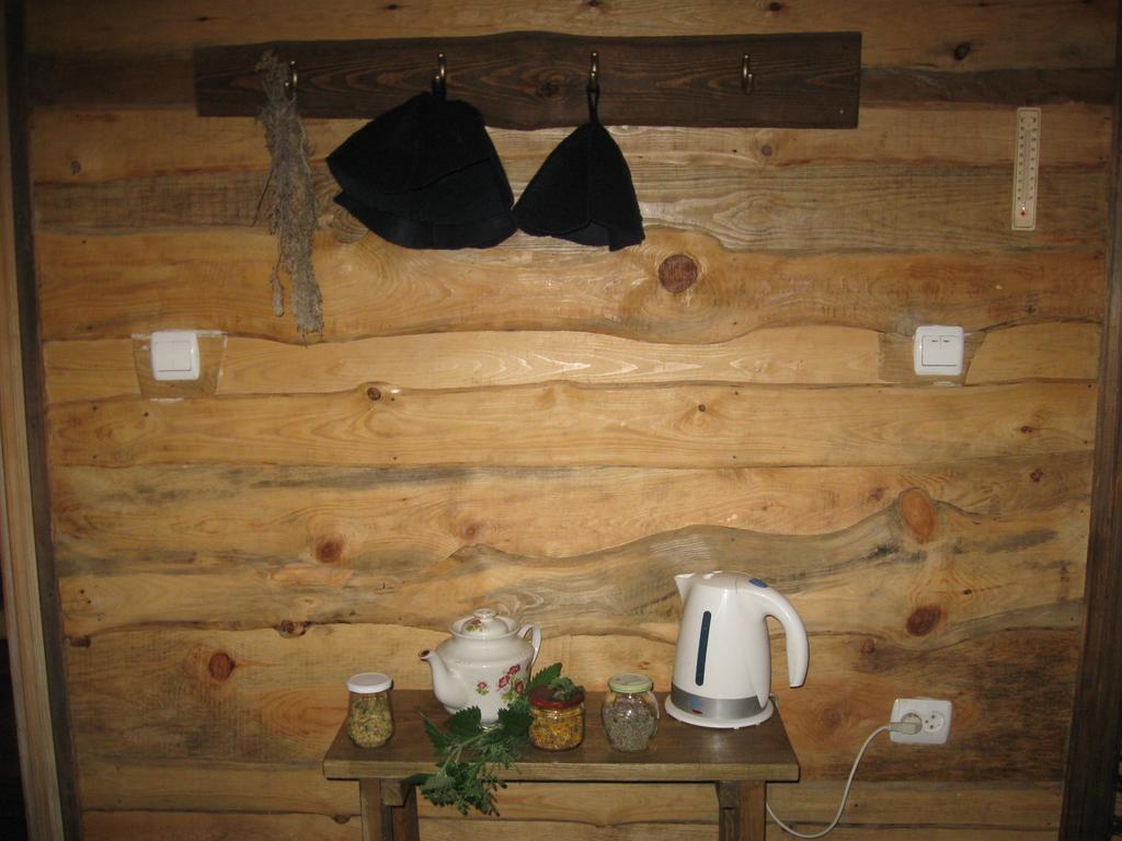Koryakivskyi Rai Guest House Dmitrenki Exterior photo